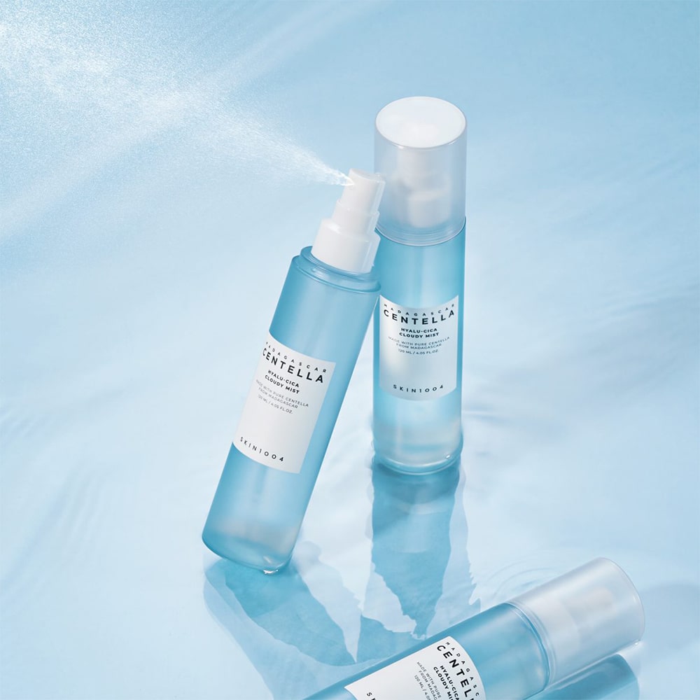 Skin1004 Hydrating Face Mist Madagascar Centella Hyalu-Cica Cloudy Mist - 120 Ml